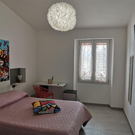 Wonderland Hotel Сан Теодоро Екстериор снимка