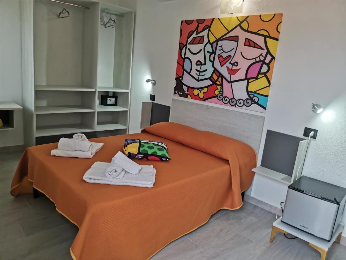 Wonderland Hotel Сан Теодоро Екстериор снимка
